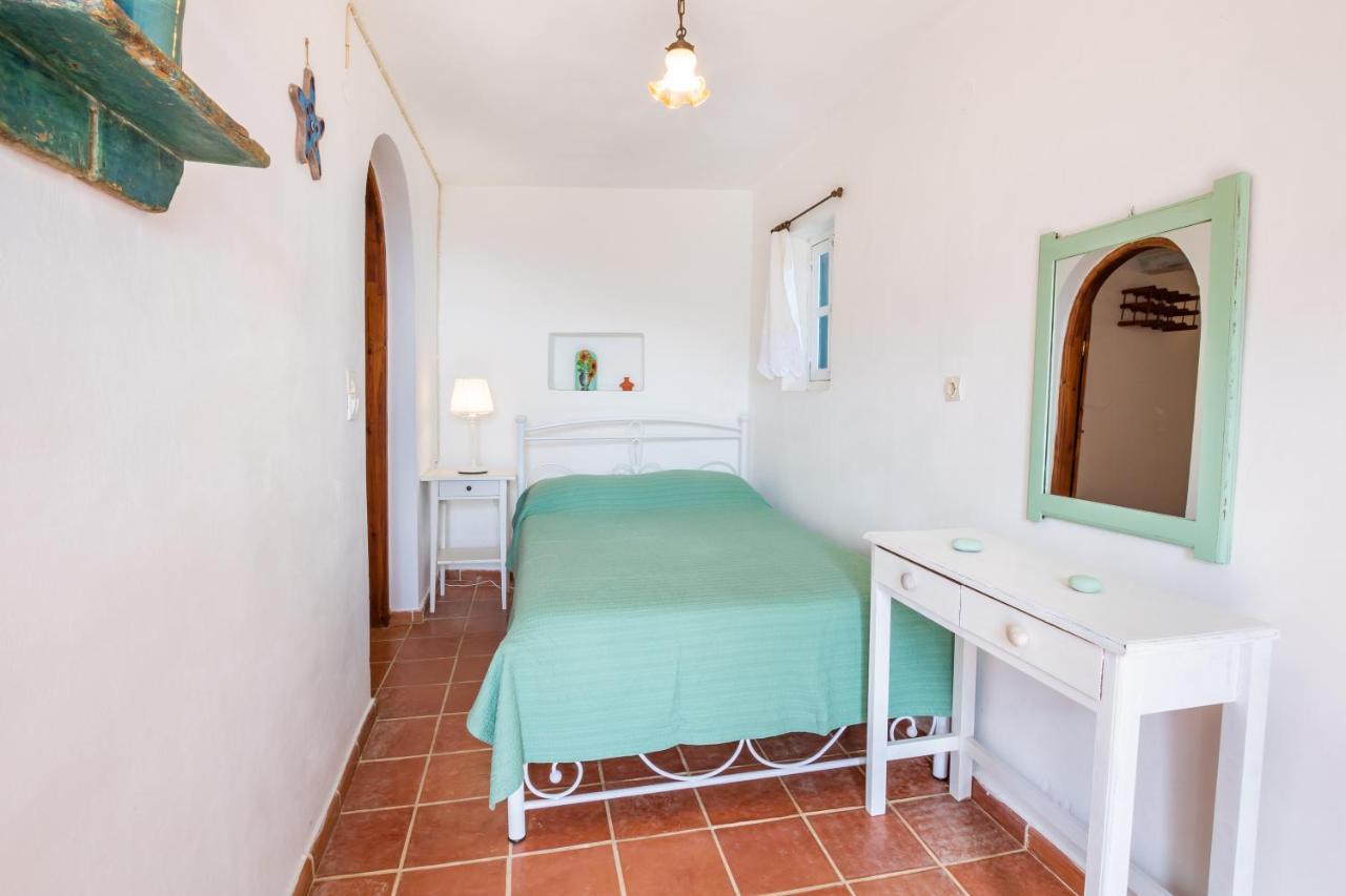 Olive Grove Cottage Menetai ภายนอก รูปภาพ